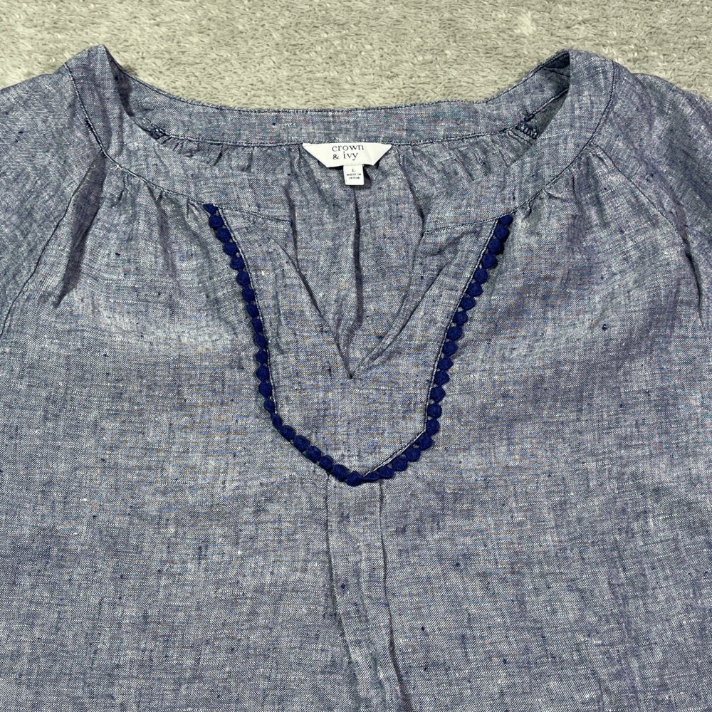 Crown & Ivy Women's Blue Linen Top‎ Crochet Trim Bell Sleeve Blouse Sz L